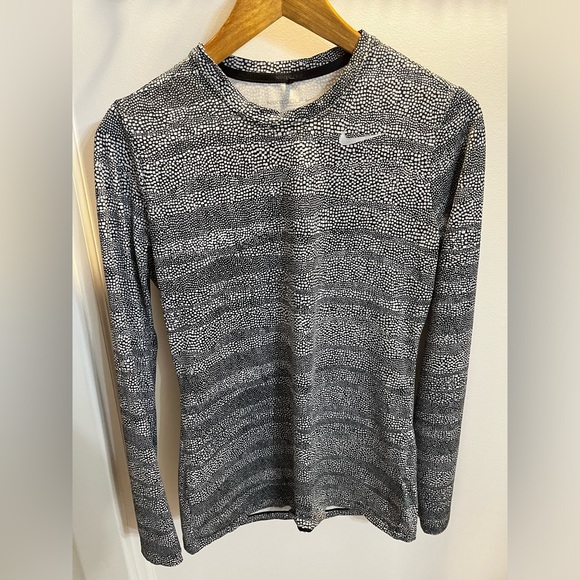 Nike Baselayer - Picture 1 of 1